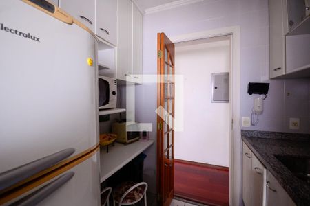 Apartamento à venda com 58m², 2 quartos e 1 vaga Apartamento à venda com 58m², 2 quartos e 1 vagaCozinha/Área de Serviço