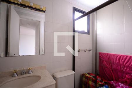 Apartamento à venda com 58m², 2 quartos e 1 vaga Apartamento à venda com 58m², 2 quartos e 1 vagaBanheiro Social