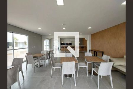 Apartamento para alugar com 55m², 3 quartos e 1 vagaÁrea comum