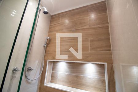 Banheiro de kitnet/studio à venda com 1 quarto, 26m² em Jardim das Acacias, São Paulo