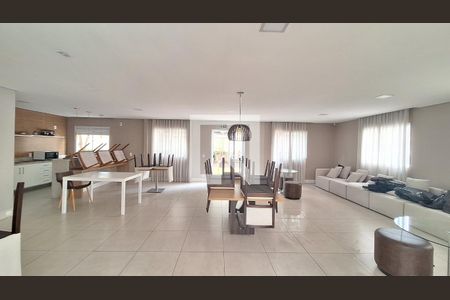 Apartamento para alugar com 42m², 2 quartos e sem vagaÁrea comum - Salão de festas