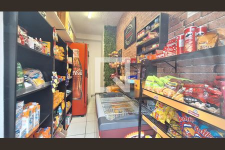 Apartamento para alugar com 42m², 2 quartos e sem vagaMercado 24 horas