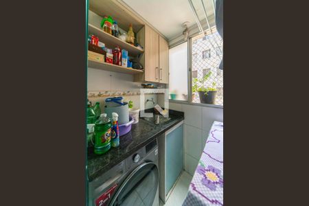 Apartamento à venda com 73m², 3 quartos e 1 vagaÁrea de Serviço