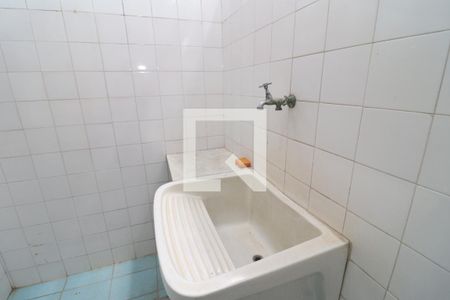 Casa de condomínio à venda com 200m², 4 quartos e 3 vagasLavanderia