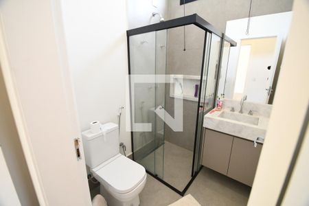 Casa de condomínio à venda com 265m², 4 quartos e 4 vagasBanheiro 2