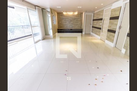 Apartamento à venda com 214m², 3 quartos e 3 vagasSala