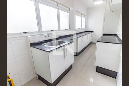 Apartamento à venda com 214m², 3 quartos e 3 vagasÁrea de Serviço