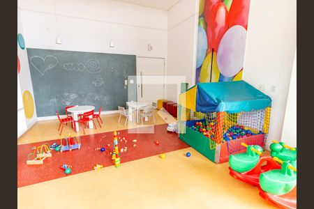 Apartamento à venda com 214m², 3 quartos e 3 vagasÁrea comum - Brinquedoteca