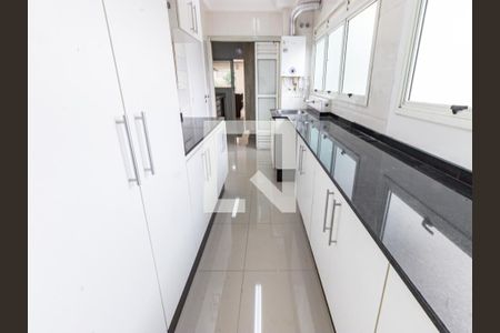 Apartamento à venda com 214m², 3 quartos e 3 vagasÁrea de Serviço