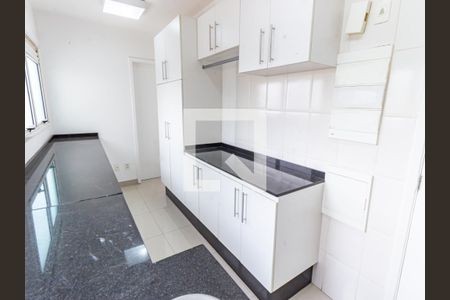 Apartamento à venda com 214m², 3 quartos e 3 vagasÁrea de Serviço