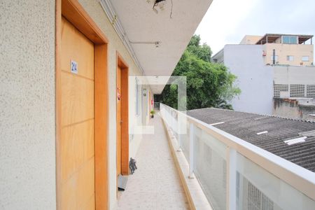 Apartamento à venda com 36m², 2 quartos e sem vagaÁrea comum