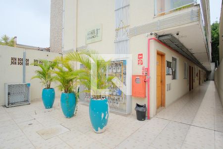 Apartamento à venda com 36m², 2 quartos e sem vagaÁrea comum