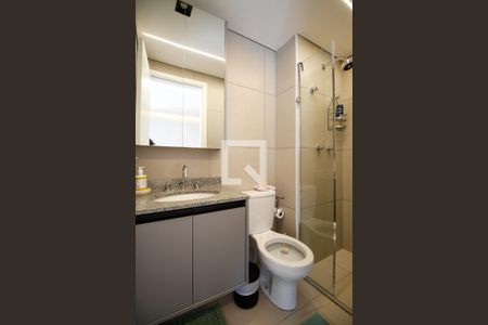 Banheiro de kitnet/studio à venda com 1 quarto, 30m² em Pinheiros, São Paulo