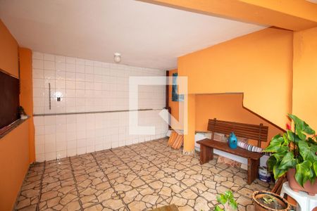 Casa à venda com 101m², 2 quartos e 2 vagas Casa à venda com 101m², 2 quartos e 2 vagasGaragem