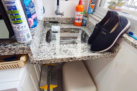 Apartamento à venda com 74m², 3 quartos e 1 vagacozinha e area de serviço