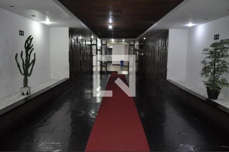 Apartamento à venda com 70m², 2 quartos e 1 vagaHall de Entrada