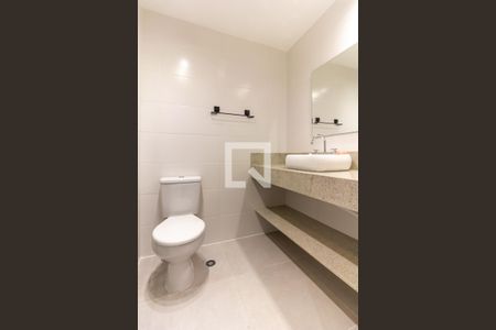 Studio para alugar com 27m², 1 quarto e sem vaga Studio para alugar com 27m², 1 quarto e sem vagaBanheiro