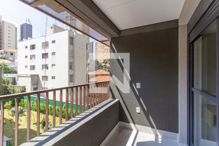 Studio para alugar com 27m², 1 quarto e sem vaga Studio para alugar com 27m², 1 quarto e sem vagaVaranda