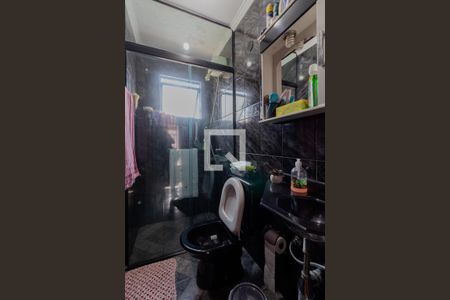 Apartamento à venda com 49m², 2 quartos e 1 vaga Apartamento à venda com 49m², 2 quartos e 1 vagaBanheiro