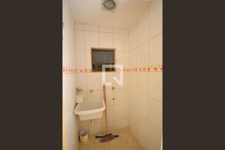 área de serviço de casa para alugar com 3 quartos, 154m² em Centro, Nilópolis