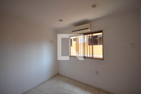 Casa para alugar com 154m², 3 quartos e 1 vaga Casa para alugar com 154m², 3 quartos e 1 vagaQuarto 2-closet da Suíte