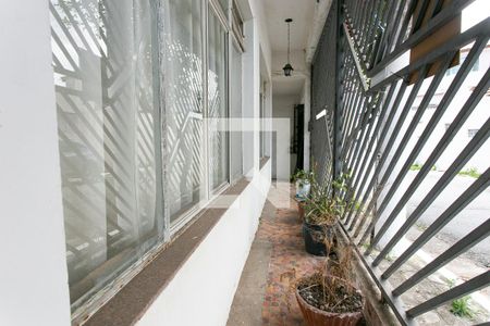 Casa à venda com 207m², 4 quartos e 3 vagasEntrada