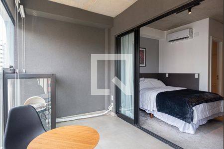 Varanda da Sala/Quarto de kitnet/studio à venda com 1 quarto, 24m² em Bela Vista, São Paulo