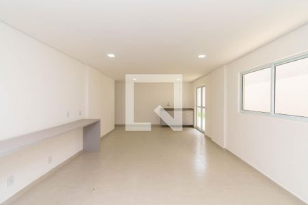 Studio à venda com 27m², 1 quarto e sem vagaÁrea comum - Salão de festas