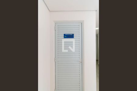 Studio à venda com 27m², 1 quarto e sem vagaÁrea comum - Bicicletário