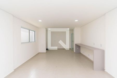 Studio à venda com 27m², 1 quarto e sem vagaÁrea comum - Salão de festas