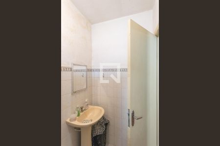 Casa à venda com 160m², 5 quartos e 5 vagasBanheiro da Suíte