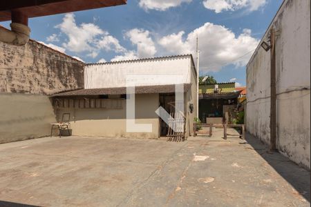 Casa à venda com 160m², 5 quartos e 5 vagasQuintal