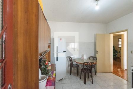 Casa à venda com 160m², 5 quartos e 5 vagasCozinha 1