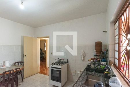 Casa à venda com 160m², 5 quartos e 5 vagasCozinha 1