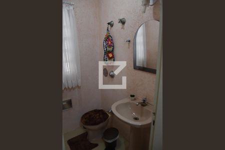 Casa para alugar com 245m², 3 quartos e 4 vagasLavabo Quarto de serviço