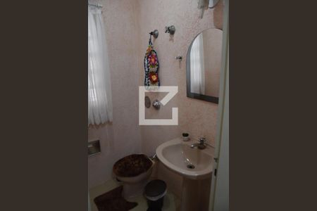 Casa para alugar com 245m², 3 quartos e 4 vagasLavabo Quarto de serviço