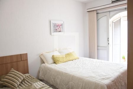 Casa para alugar com 245m², 3 quartos e 4 vagasQuarto