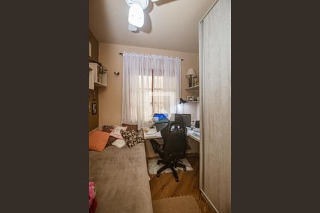 Casa à venda com 175m², 3 quartos e 2 vagasQuarto