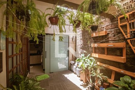 Casa à venda com 175m², 3 quartos e 2 vagasQuintal