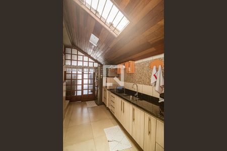 Casa à venda com 175m², 3 quartos e 2 vagasCozinha