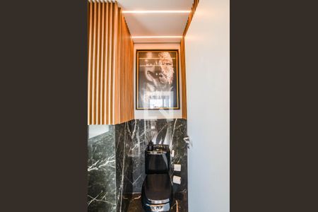 Apartamento à venda com 345m², 3 quartos e 6 vagasBanheiro Social