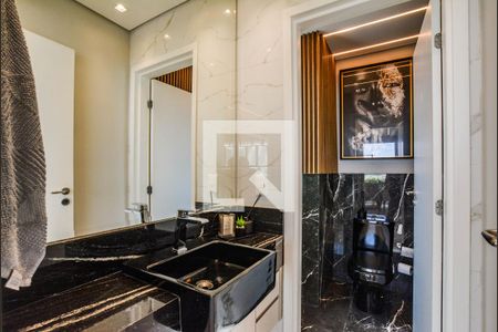 Apartamento à venda com 345m², 3 quartos e 6 vagasBanheiro Social