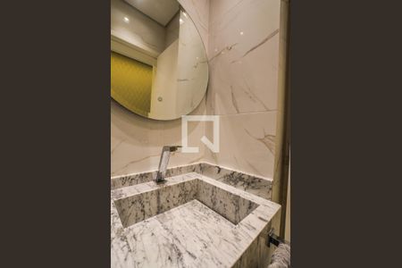 Apartamento à venda com 345m², 3 quartos e 6 vagasLavabo