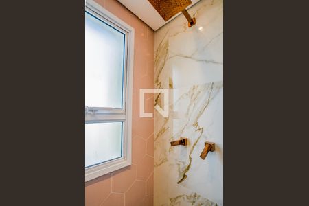 Apartamento à venda com 345m², 3 quartos e 6 vagasBanheiro da Suíte 1