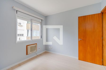 Quarto 2 de apartamento à venda com 2 quartos, 63m² em Camaquã, Porto Alegre