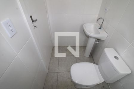 Apartamento para alugar com 65m², 2 quartos e sem vagaBanheiro