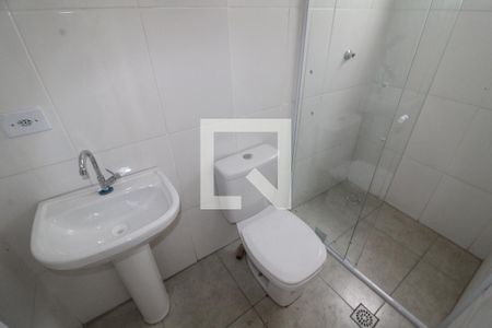 Apartamento para alugar com 65m², 2 quartos e sem vagaBanheiro