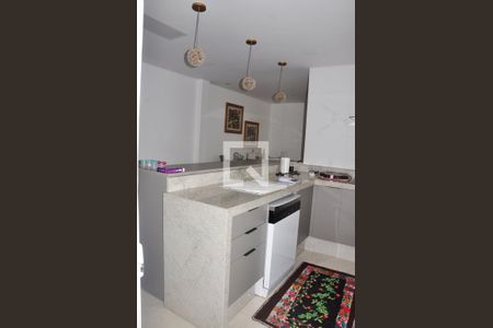 Casa para alugar com 300m², 3 quartos e 2 vagas Casa para alugar com 300m², 3 quartos e 2 vagasCozinha Americana