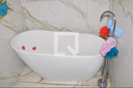 Casa para alugar com 300m², 3 quartos e 2 vagas Casa para alugar com 300m², 3 quartos e 2 vagasSuíte