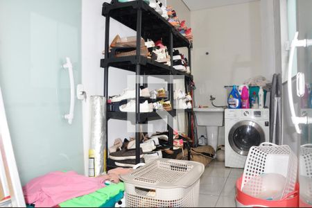 Casa para alugar com 300m², 3 quartos e 2 vagas Casa para alugar com 300m², 3 quartos e 2 vagasÁrea de Serviço